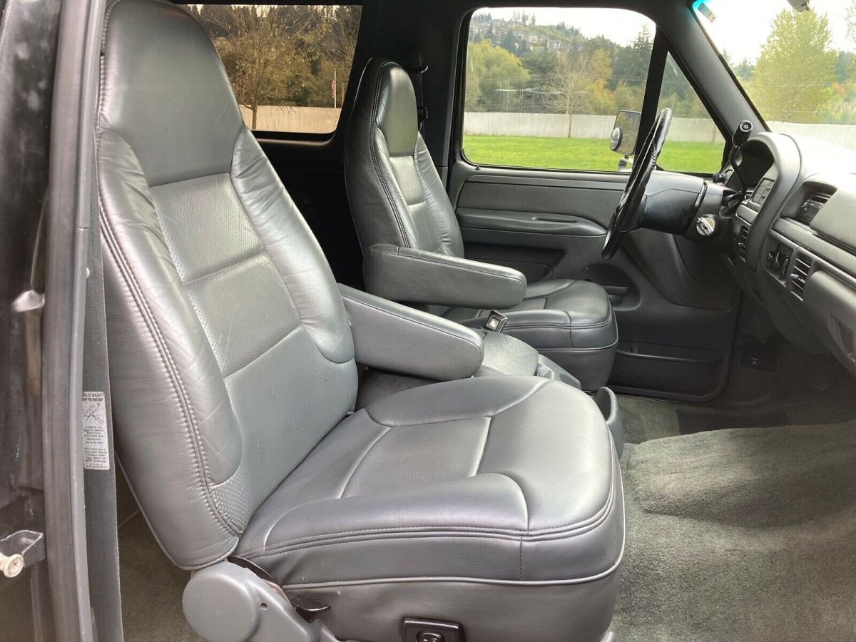 1993 Black Ford Bronco