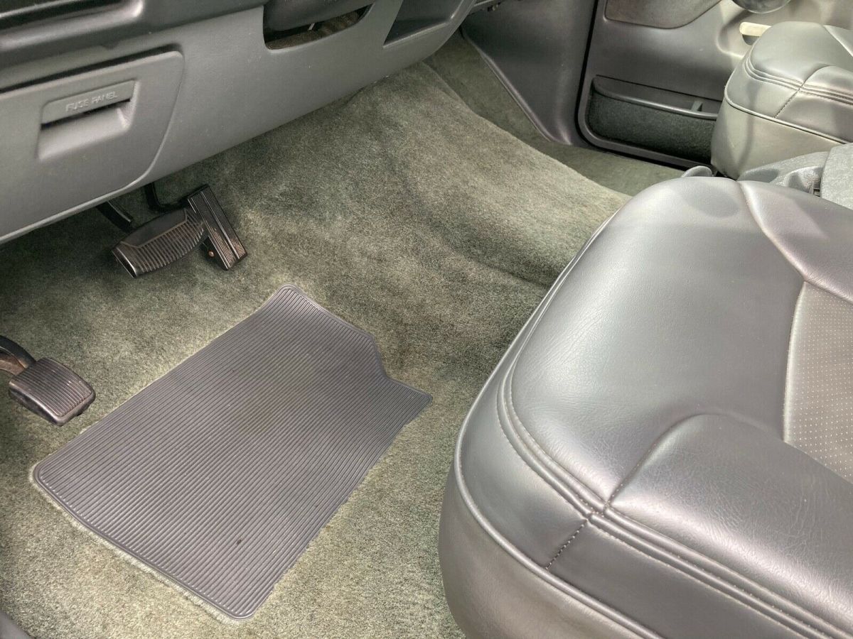 1993 Black Ford Bronco