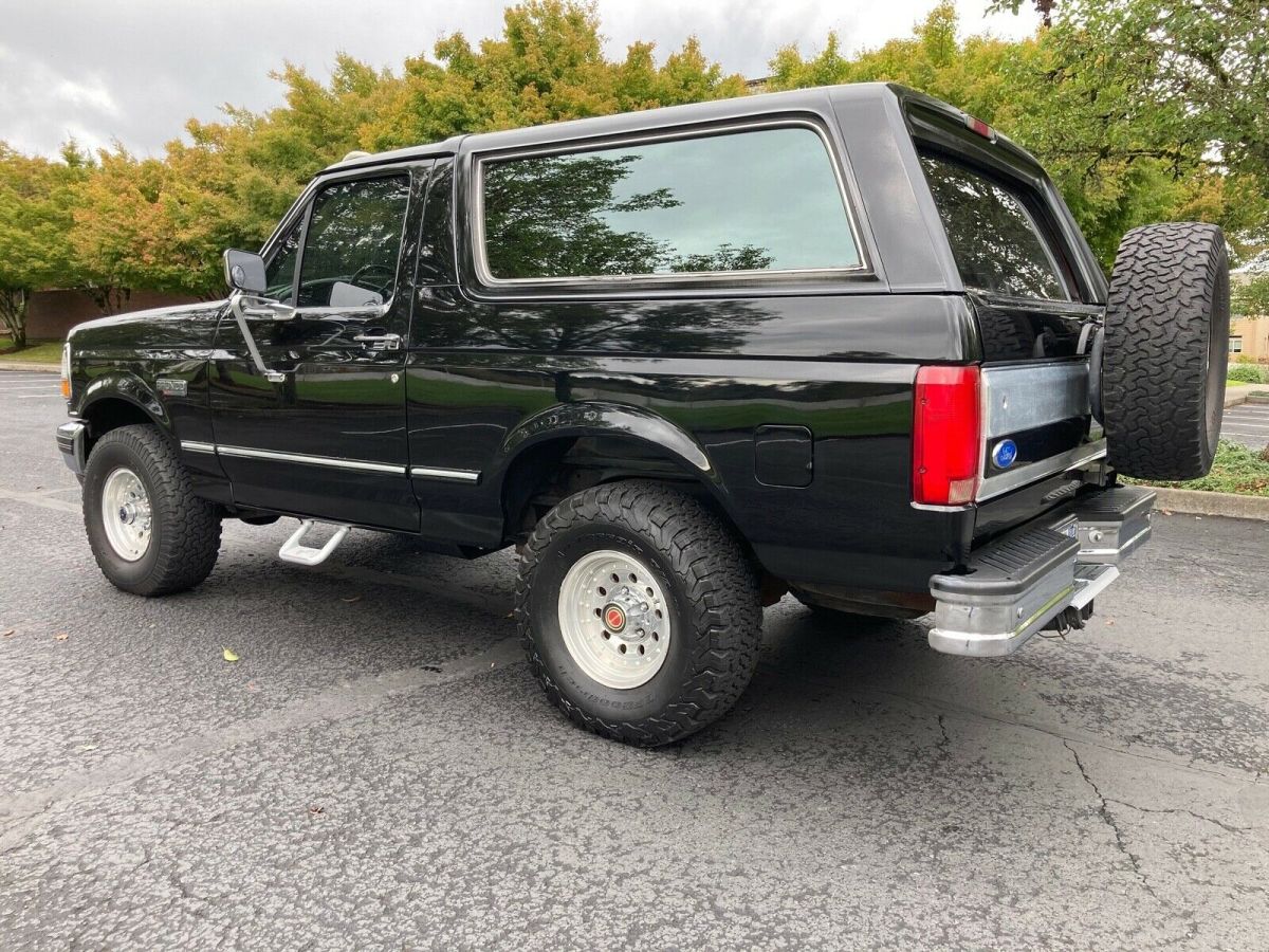 1993 Black Ford Bronco