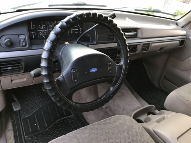 1993 white Ford Bronco