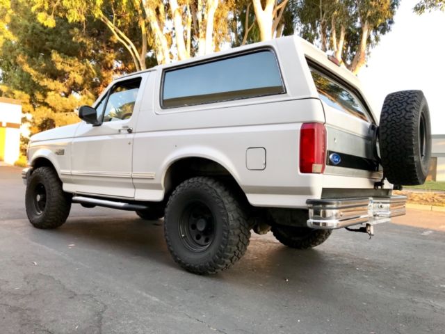 1993 white Ford Bronco