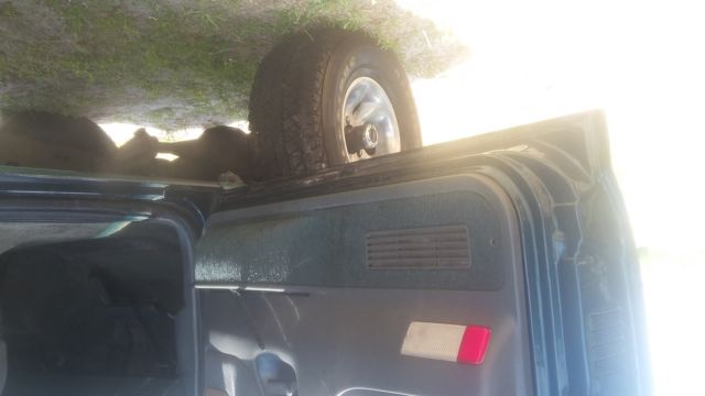 1993 Green Ford Bronco SUV