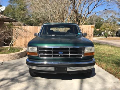 1993 Forest Green Ford Bronco SUV