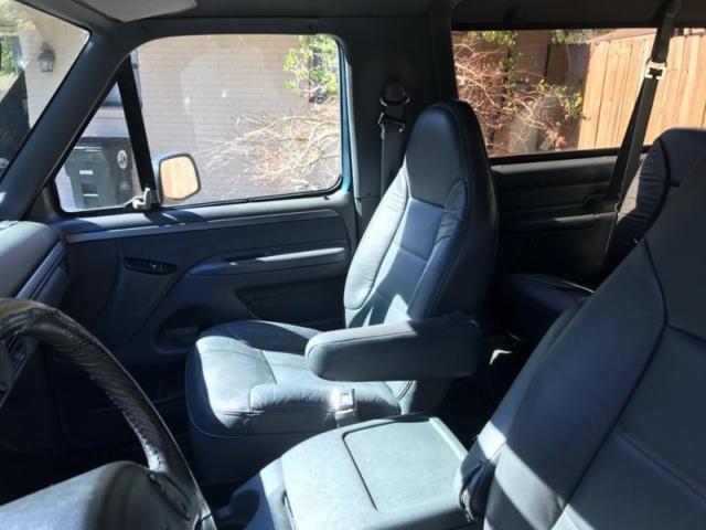 1993 Forest Green Ford Bronco SUV