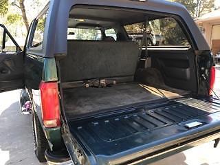 1993 Forest Green Ford Bronco SUV