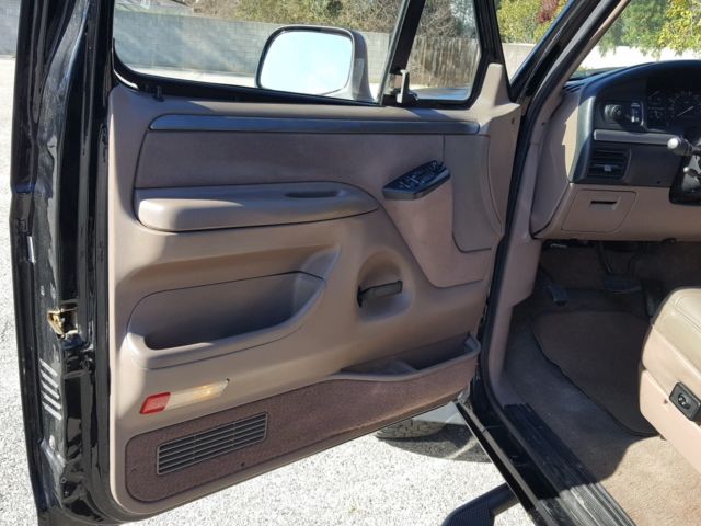 1993 Black Ford Bronco Coupe