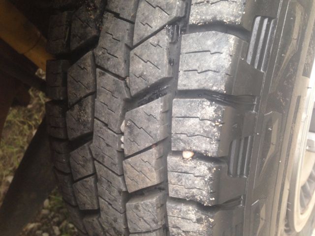 1993 Brown Ford E-Series Van Extended Passenger Van