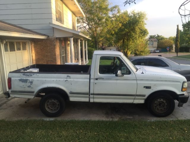 1993 Red Ford F-150 N/A