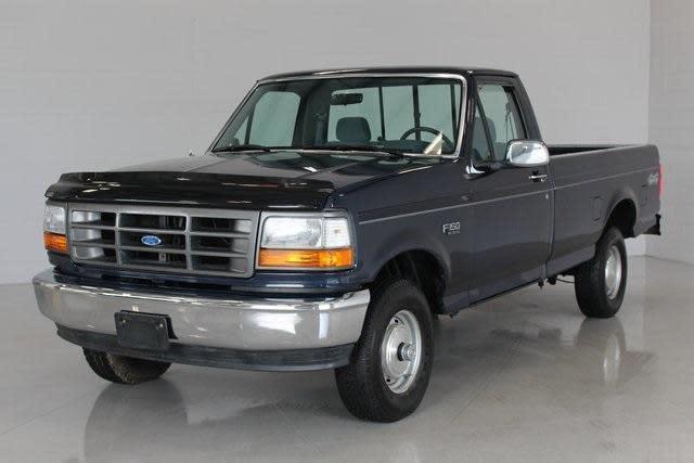 1993 Blue Ford F-150 Standard Cab Pickup