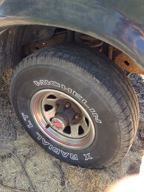 1993 Red Ford F-150 Standard Cab Pickup