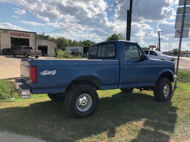 1993 Blue Ford F-150 Standard Cab Pickup