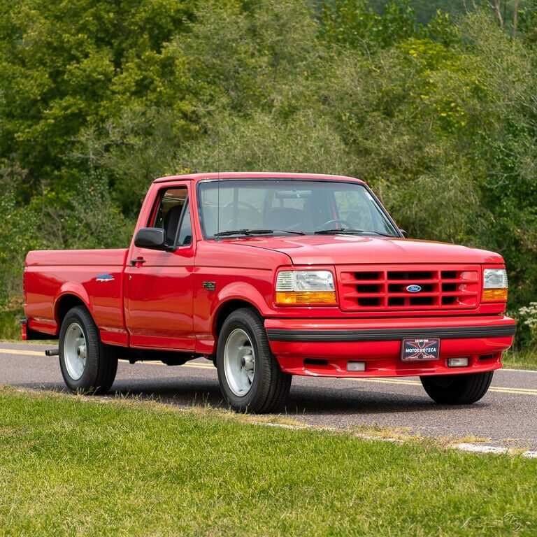 1993 Tan Ford F-150 Pickup Truck