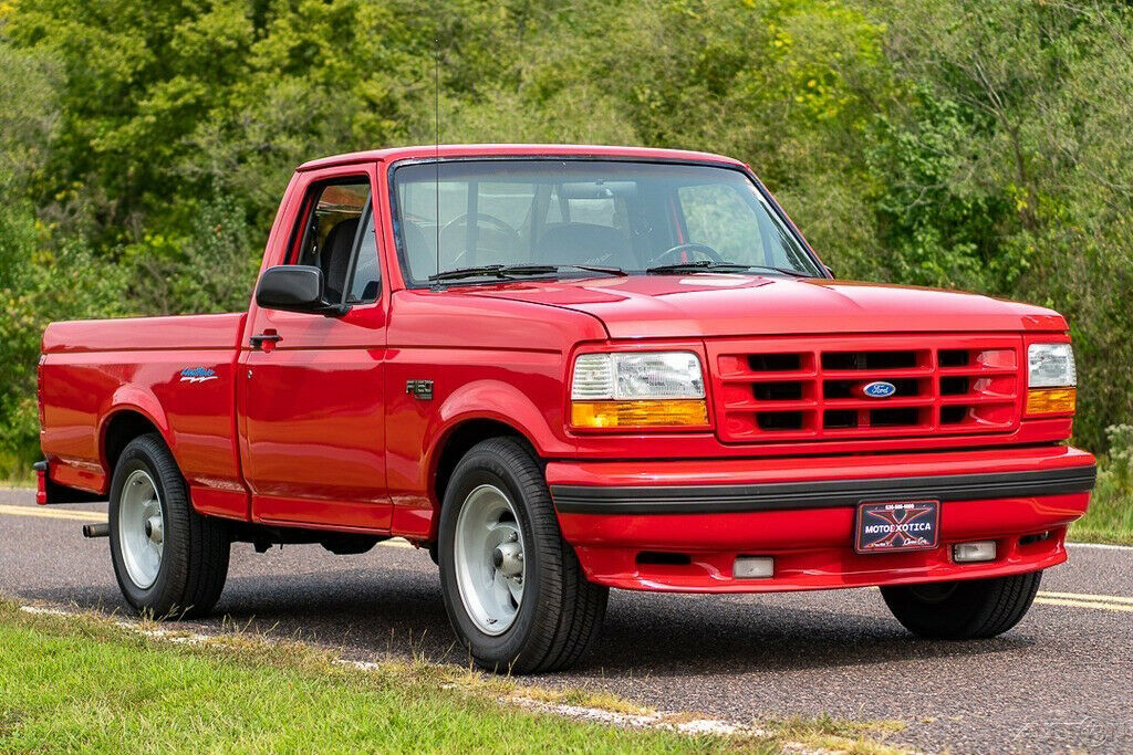 1993 Tan Ford F-150 Pickup Truck