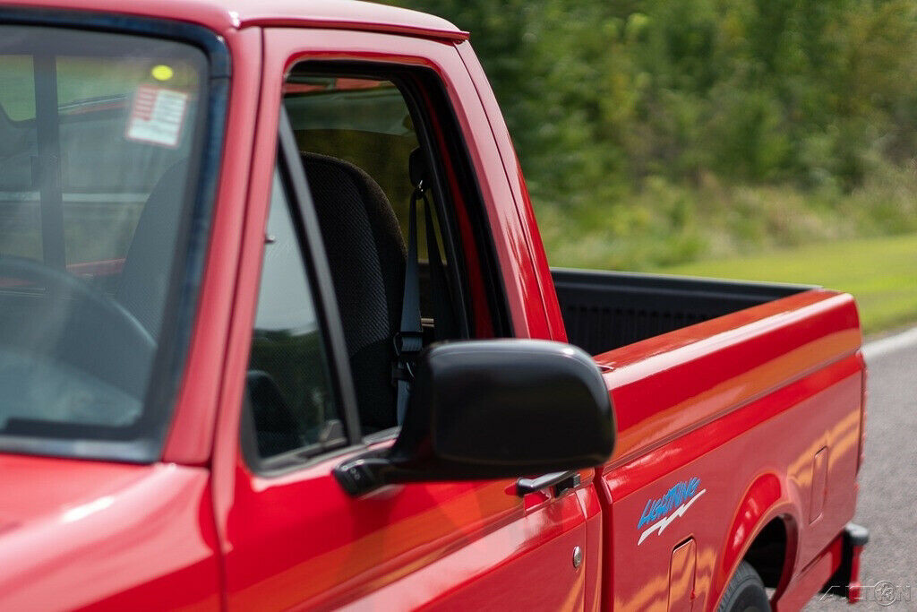 1993 Tan Ford F-150 Pickup Truck