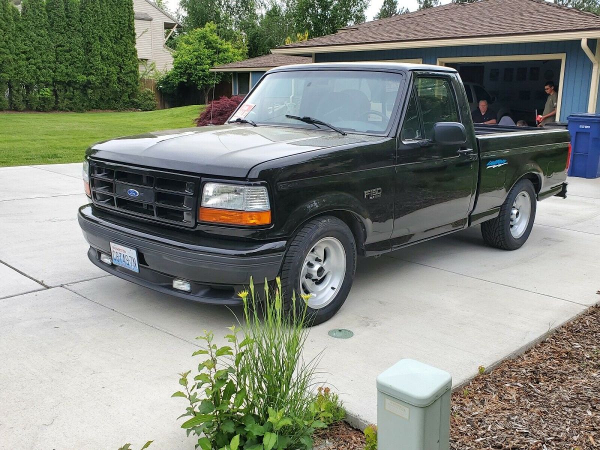 1993 Black Ford F-150 Pickup