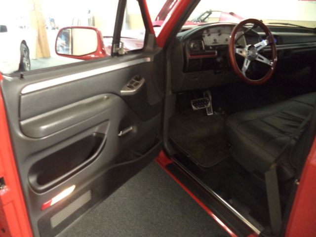 1993 Ford F-150 Standard Cab Pickup