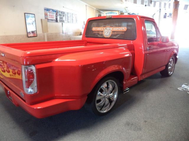 1993 Ford F-150 Standard Cab Pickup