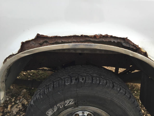 1993 White Ford F-150 Pick Up