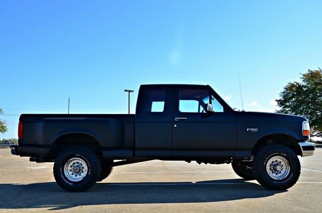 1993 -- Ford F-150 Super Cab