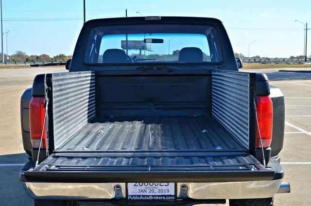 1993 -- Ford F-150 Super Cab