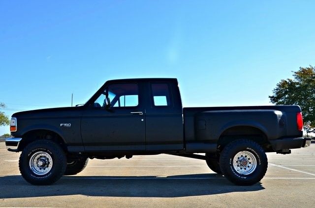 1993 -- Ford F-150 Super Cab