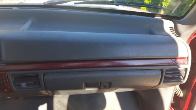 1993 Ford F-150 Standard Cab Pickup