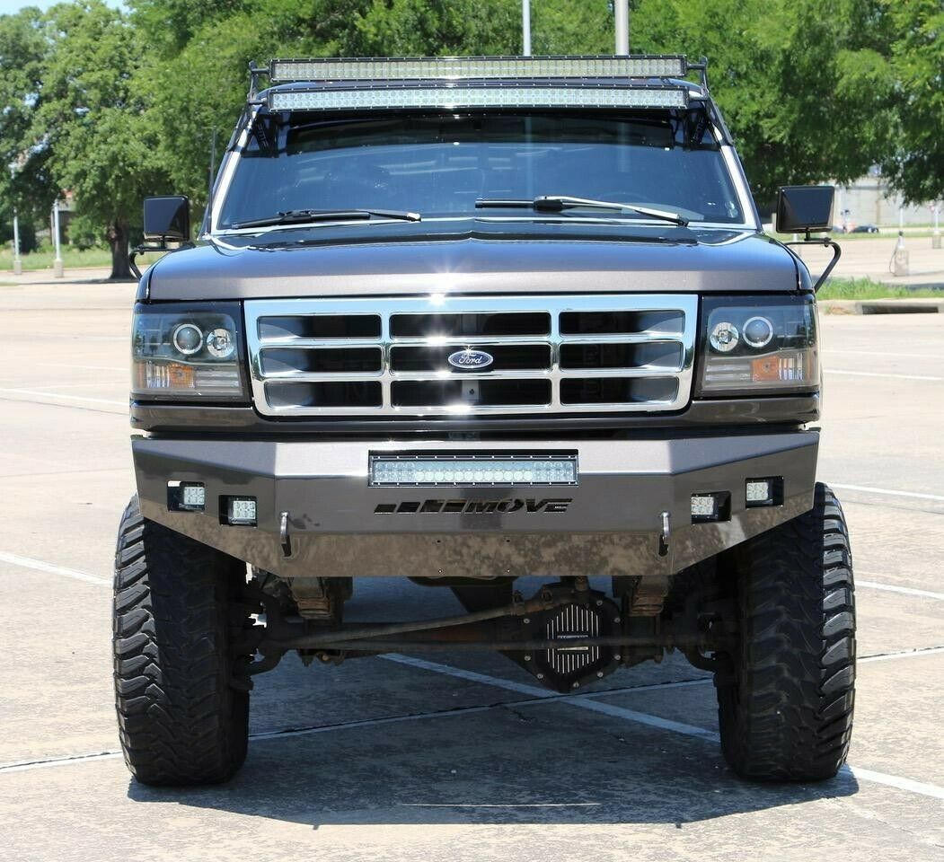 1993 Metallic brown Ford F-250 Single Cab