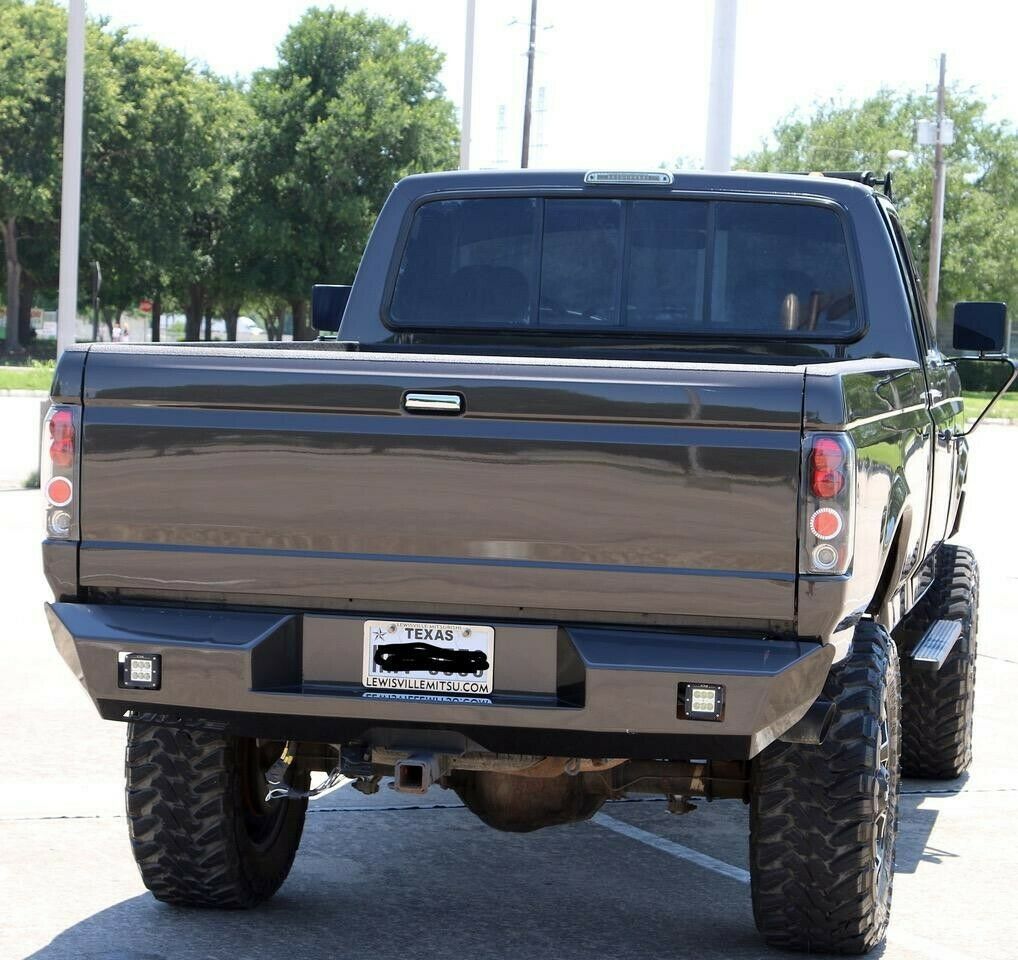 1993 Metallic brown Ford F-250 Single Cab