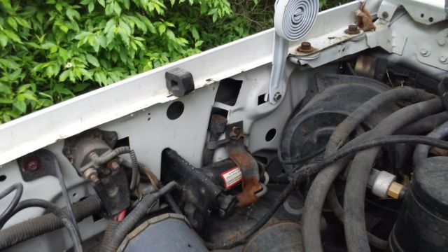 1993 White Ford F-150 Extended Cab Pickup