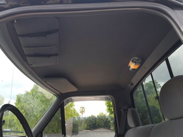 1993 Black Ford F-150 Standard Cab Pickup