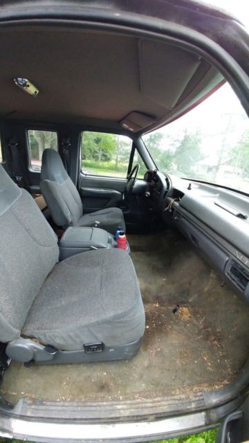 1993 BLACK Ford F-150 EXTENDED CAB PICKUP