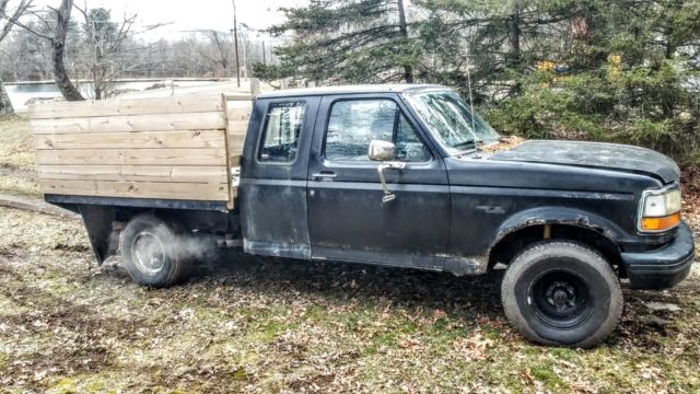 1993 BLACK Ford F-150 EXTENDED CAB PICKUP