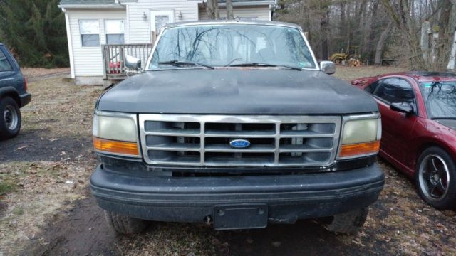 1993 BLACK Ford F-150 EXTENDED CAB PICKUP
