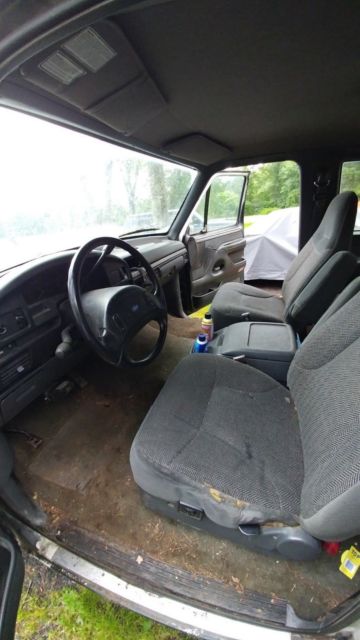 1993 BLACK Ford F-150 EXTENDED CAB PICKUP