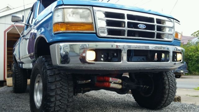 1993 Black Ford F-150 Extended Cab Pickup