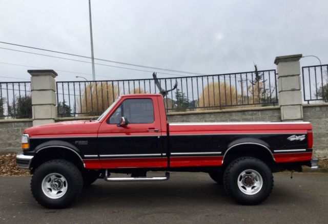 1993 Black red Ford F-250
