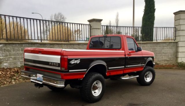 1993 Black red Ford F-250