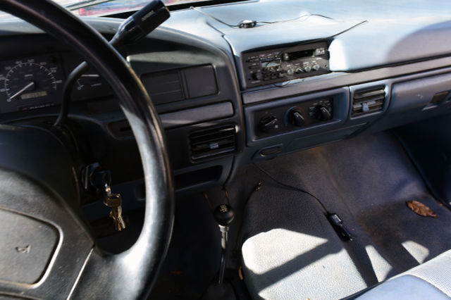 1993 Blue Ford F-250 Standard Cab Pickup
