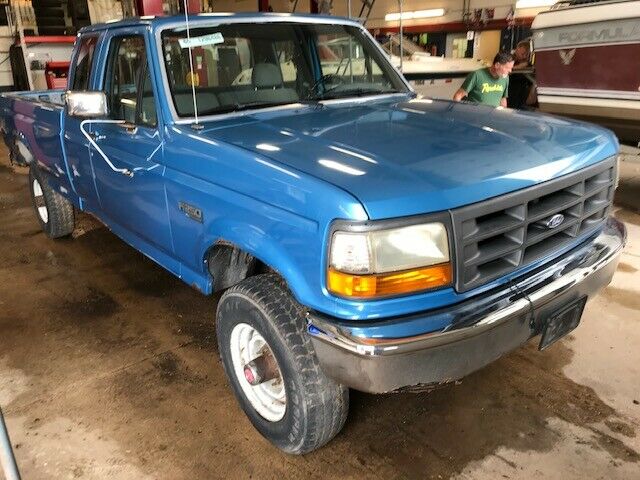 1993 Blue Ford F-250 Crew Cab Pickup