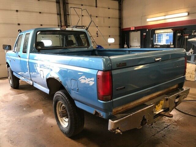1993 Blue Ford F-250 Crew Cab Pickup