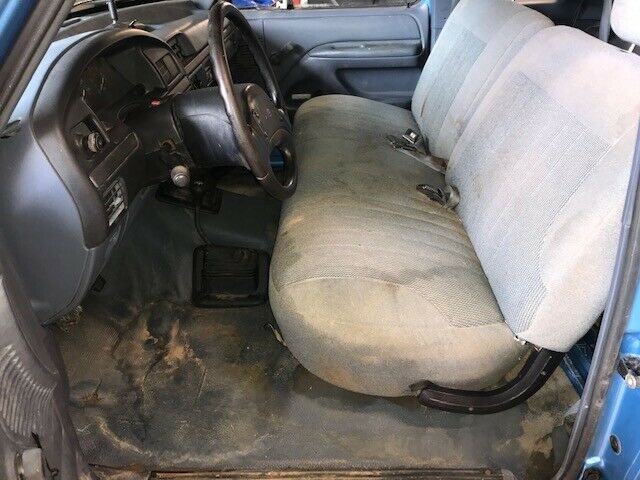 1993 Blue Ford F-250 Crew Cab Pickup