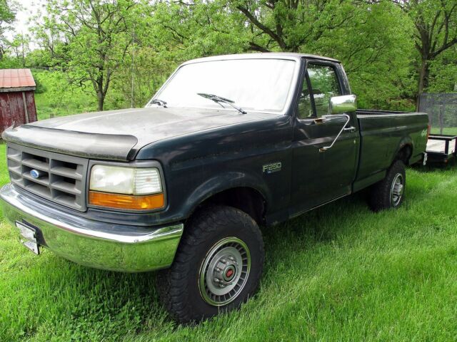 1993 Ford F-250 Standard Cab Pickup
