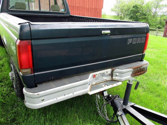 1993 Ford F-250 Standard Cab Pickup