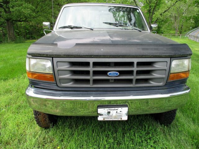 1993 Ford F-250 Standard Cab Pickup