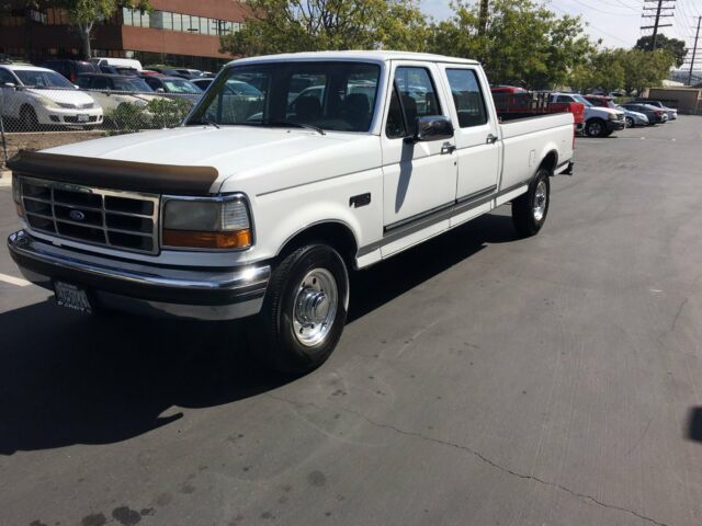 1993 White Ford F-350 Extended Crew Cab Pickup