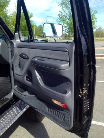 1993 Black/Grey Ford F-350 Crew Cab Pickup