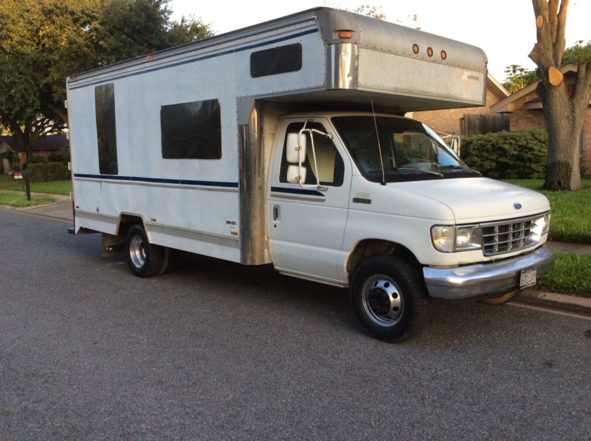 1993 Ford F-350 Cutaway Van