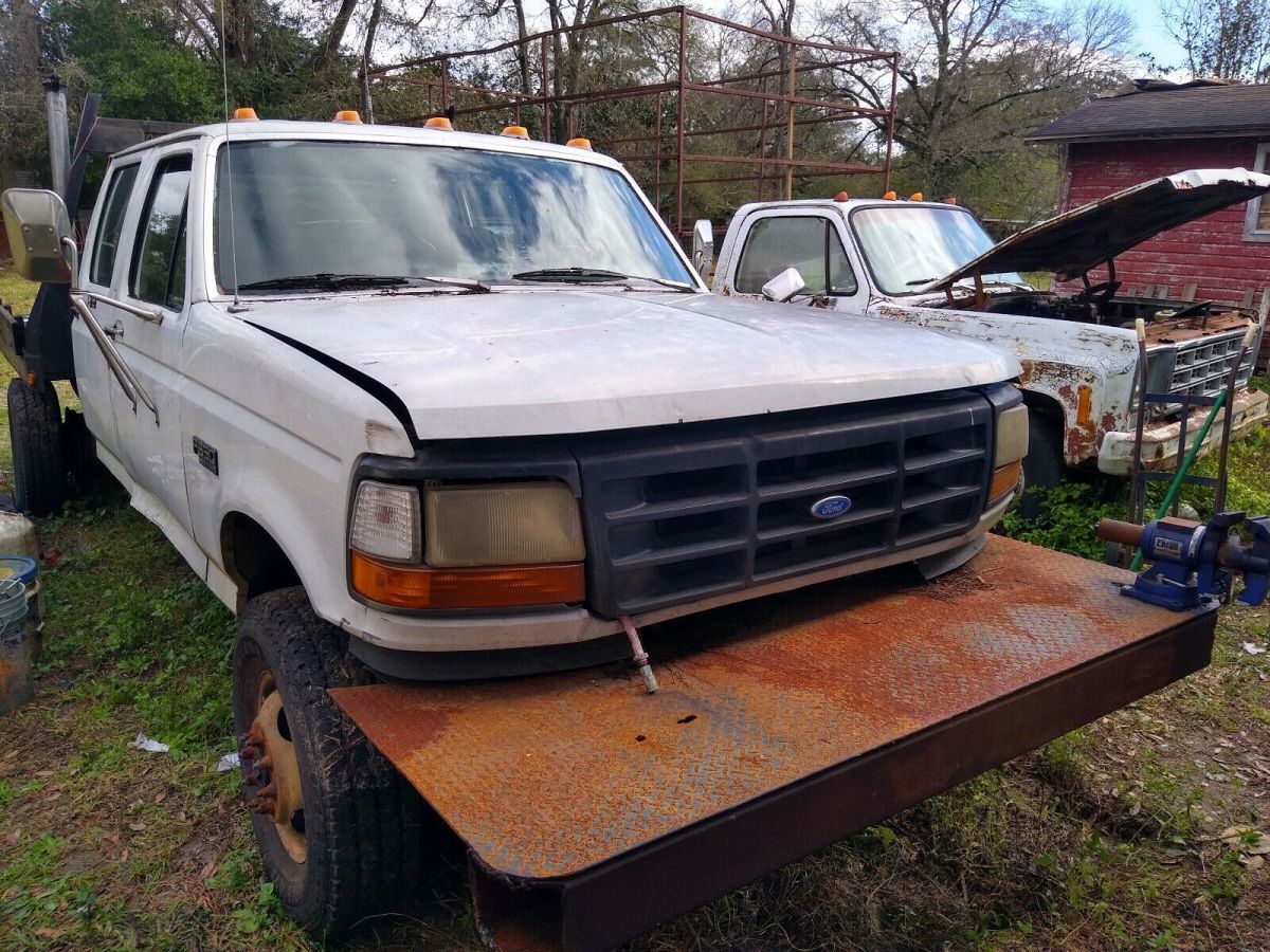 1993 White Ford F-350 Pickup