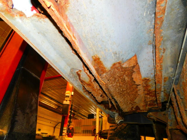 1993 Red Ford F-350 Crew Cab Pickup