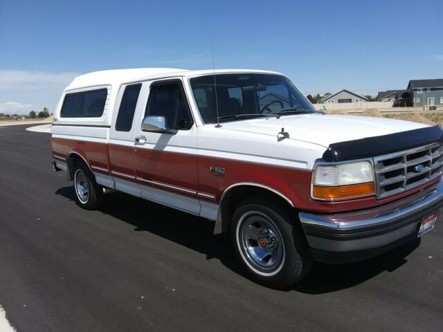 1993 White Ford F-150 Extended Cab Pickup